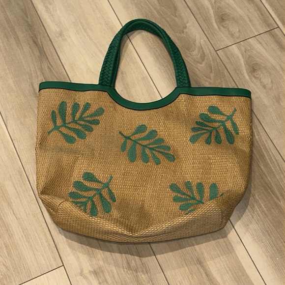 Source Unknown Handbags - EUC Tropical Leaf Print Everyday Bag Wicker Woven Purse Handbag Beach Tote